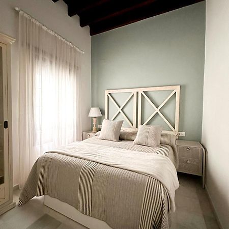 Atico Duplex Triana , Sevilla Esterno foto